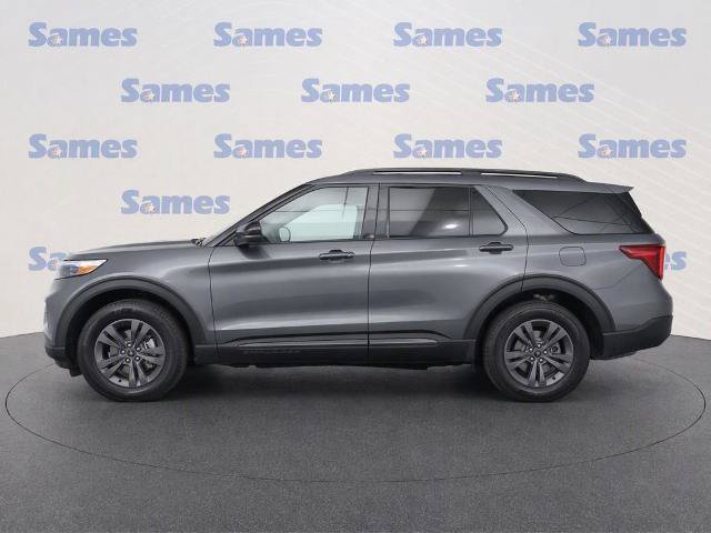 Certified 2023 Ford Explorer XLT w/ Equipment Group 202A RWD image 7