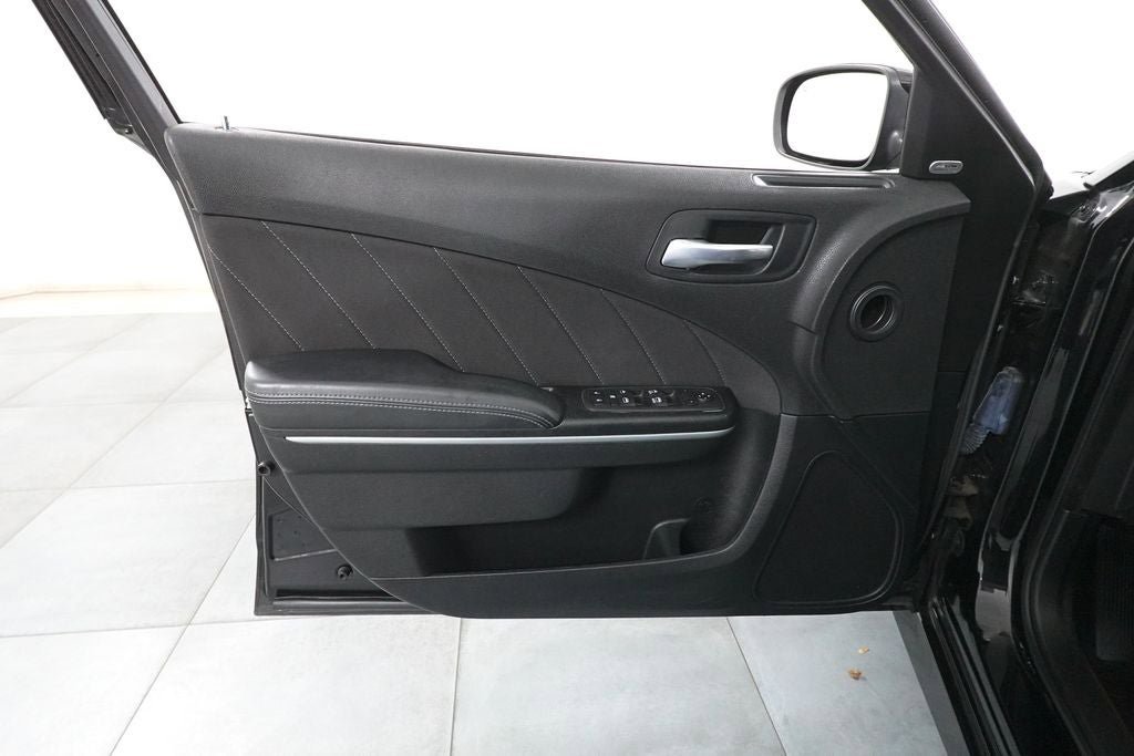 Used 2022 Dodge Charger Scat Pack RWD image 22