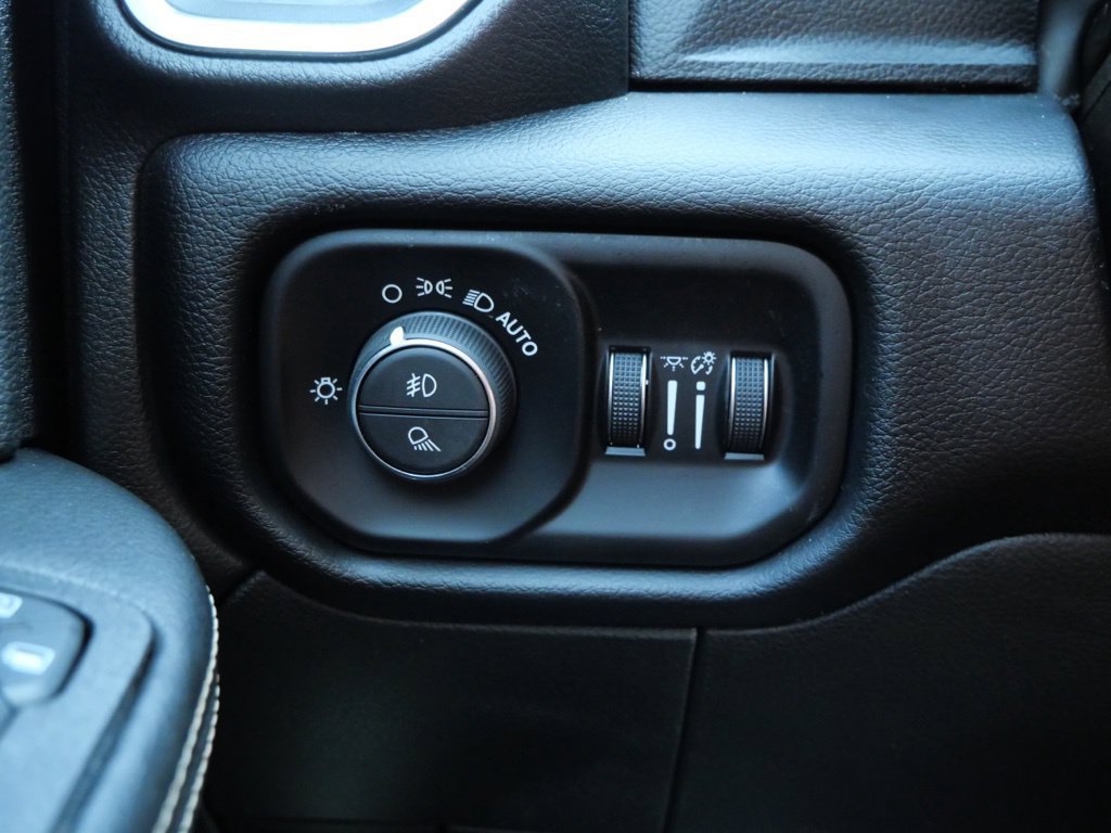 Used 2026 RAM 2500 Laramie w/ Night Edition AWD/4WD image 29