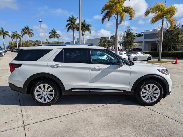 Certified 2025 Ford Explorer Platinum w/ LUX Leather Package AWD/4WD image 5