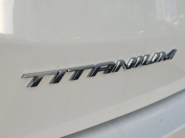 Certified 2023 Ford Edge Titanium AWD/4WD image 24