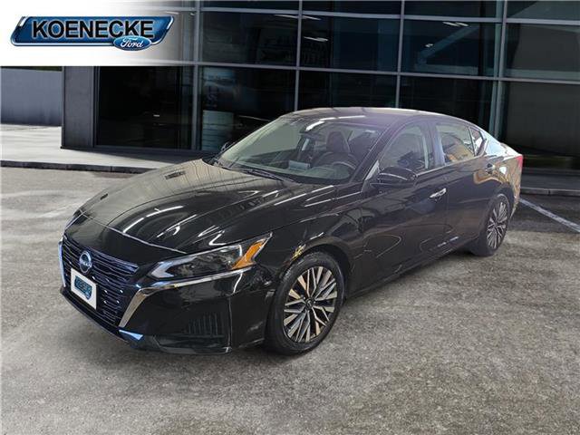 Used 2023 Nissan Altima 2.5 SV image 8