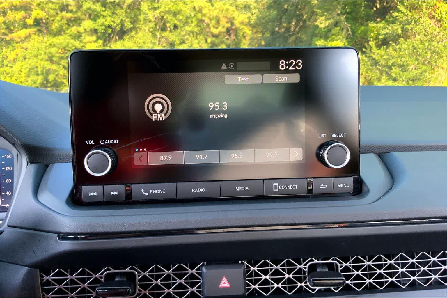 Used 2025 Honda Accord LX image 32