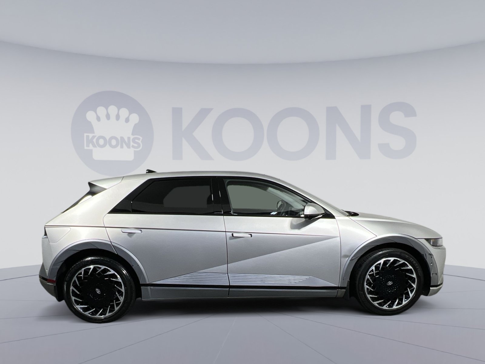 Used 2023 Hyundai Ioniq 5 Limited AWD/4WD image 12