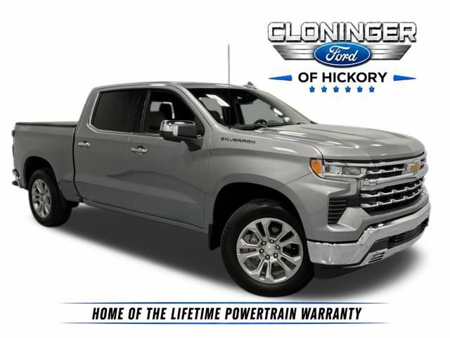 Used 2025 Chevrolet Silverado 1500 LTZ w/ LTZ Premium Package AWD/4WD image 1