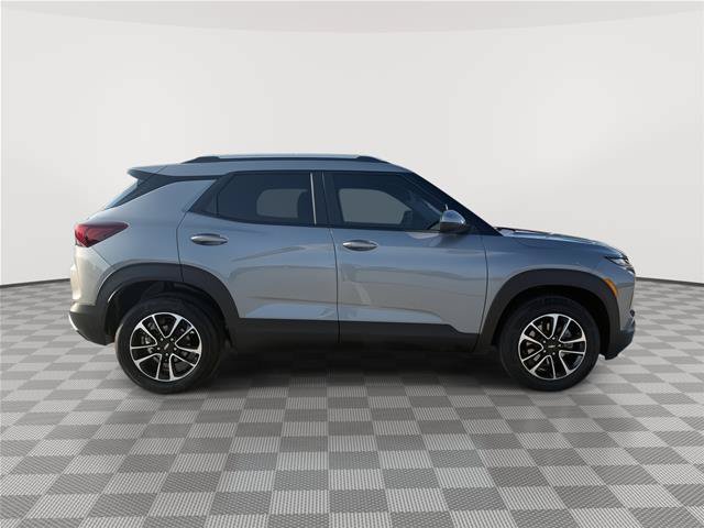 Used 2024 Chevrolet TrailBlazer LT w/ LT Cold Weather Package AWD/4WD image 8