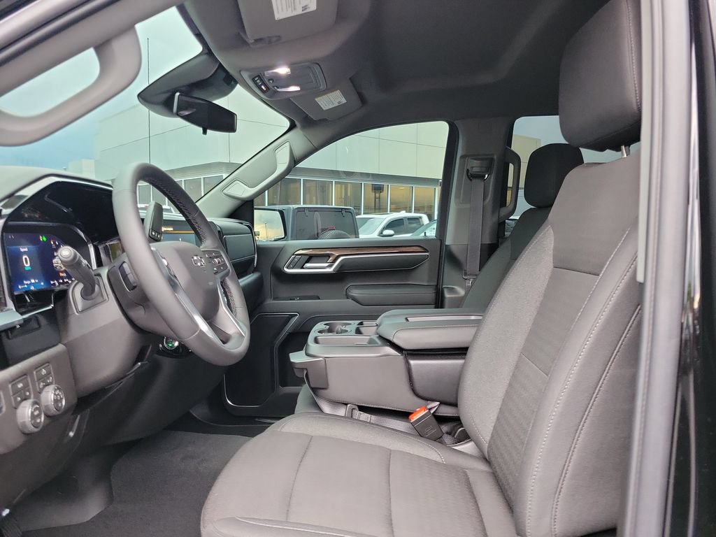 Used 2026 Chevrolet Silverado 1500 RST w/ RST Select Package AWD/4WD image 18