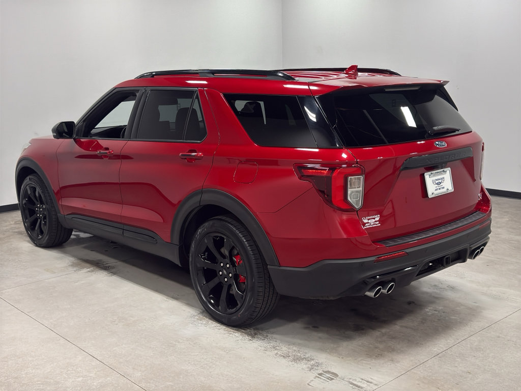 Certified 2020 Ford Explorer ST w/ ST Street Pack image 6