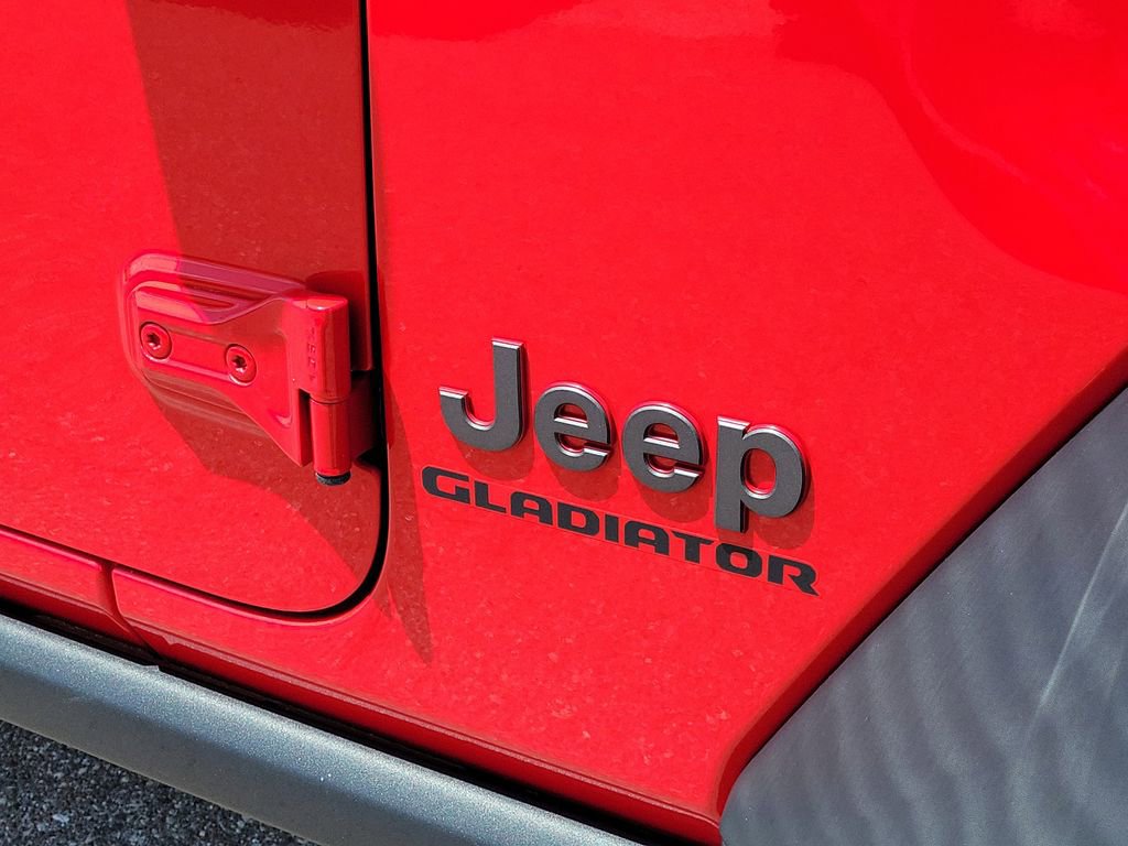 Used 2021 Jeep Gladiator Rubicon image 8