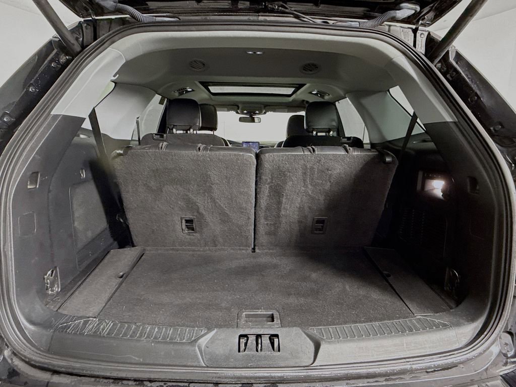 Certified 2022 Ford Explorer Limited w/ Equipment Group 301A image 28