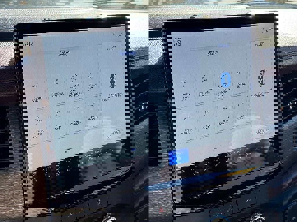 Certified 2023 Ford Expedition Limited image 30