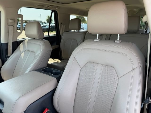 Certified 2024 Ford Expedition Max Limited RWD image 12