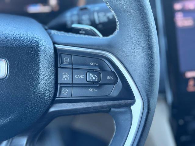 Used 2023 Jeep Grand Cherokee Limited image 26