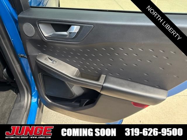 Certified 2020 Ford Escape Titanium AWD/4WD image 23
