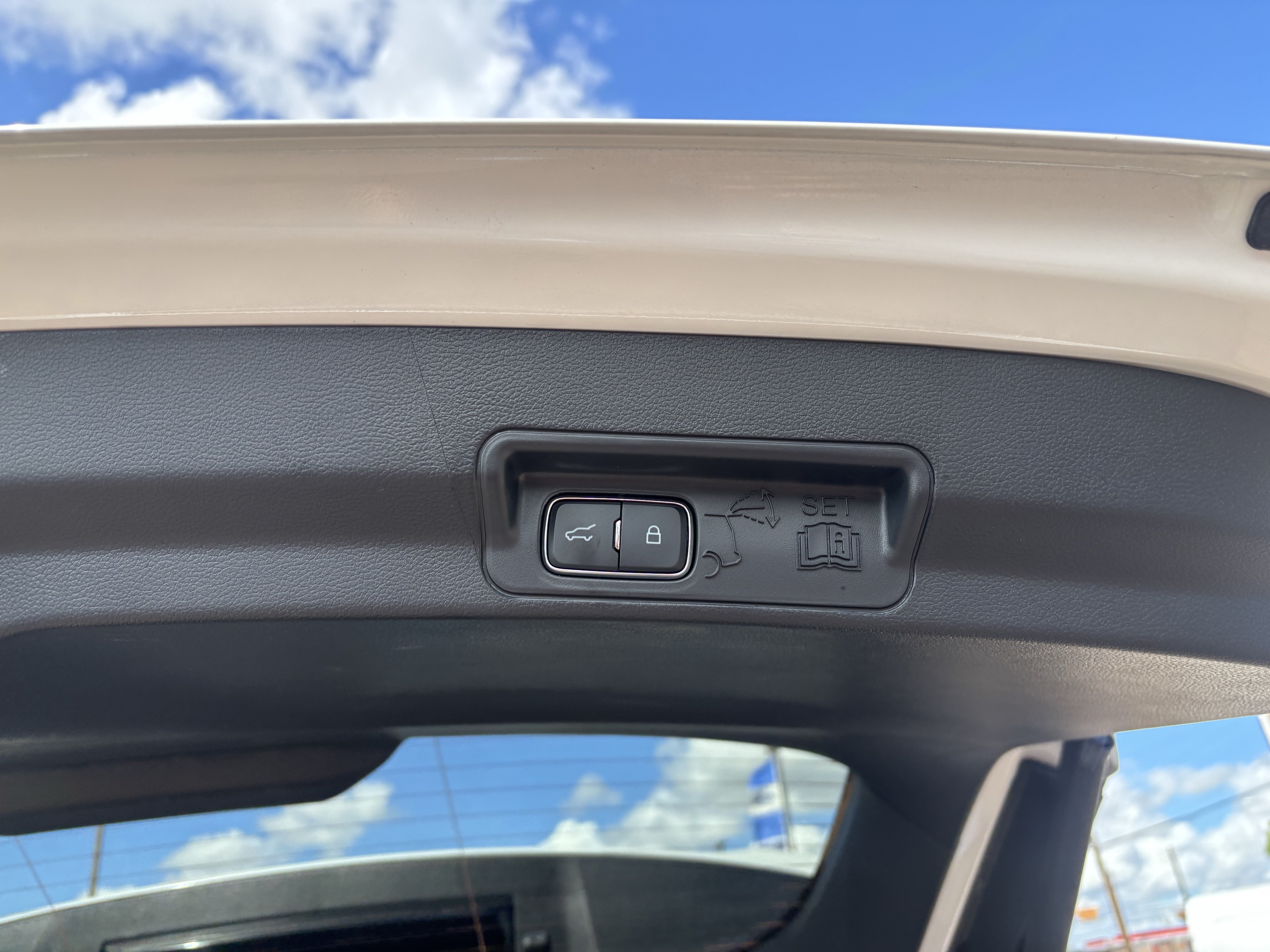 Certified 2026 Ford Explorer ST-Line w/ ST-Line Street Pack RWD image 20