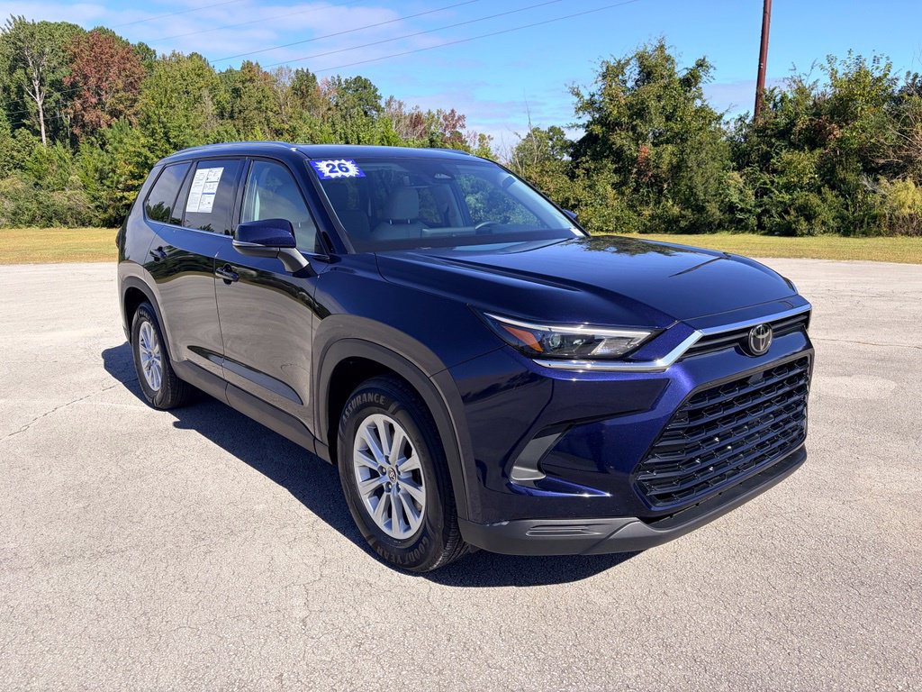 Used 2026 Toyota Grand Highlander FWD image 2