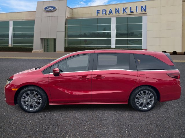 Used 2026 Honda Odyssey Touring image 4
