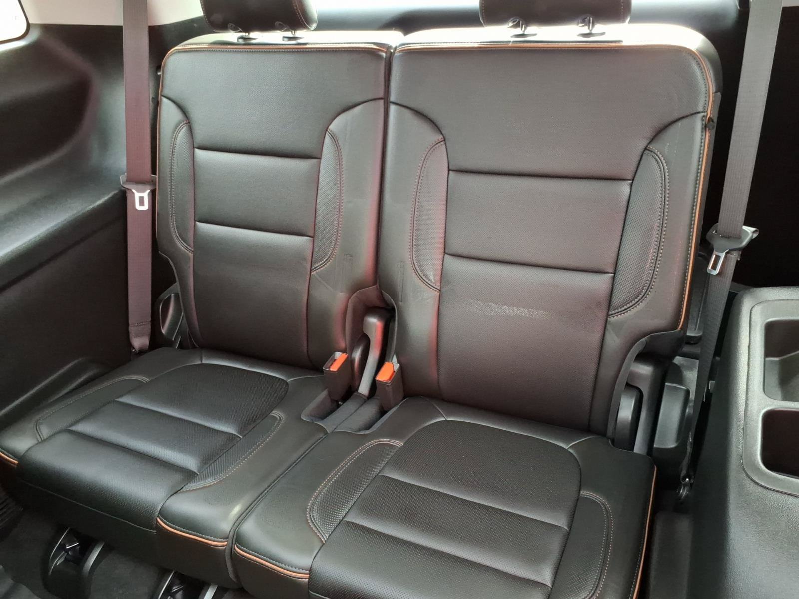 Used 2023 GMC Acadia AT4 w/ Technology Package AWD/4WD image 18