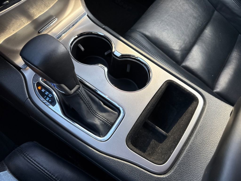 Used 2019 Jeep Grand Cherokee Limited w/ Luxury Group II image 25