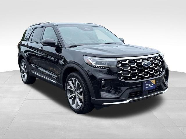 Certified 2025 Ford Explorer Platinum w/ Ultimate Package AWD/4WD image 5