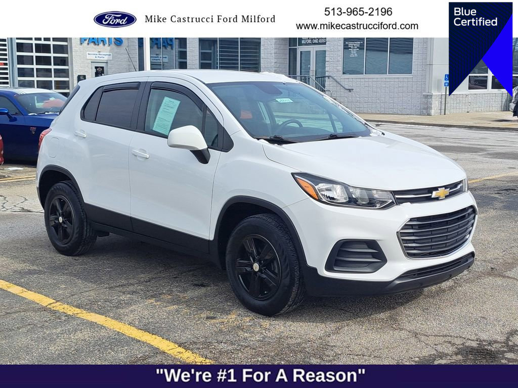 Used 2022 Chevrolet Trax LS w/ Tint and Cruise Package image 1