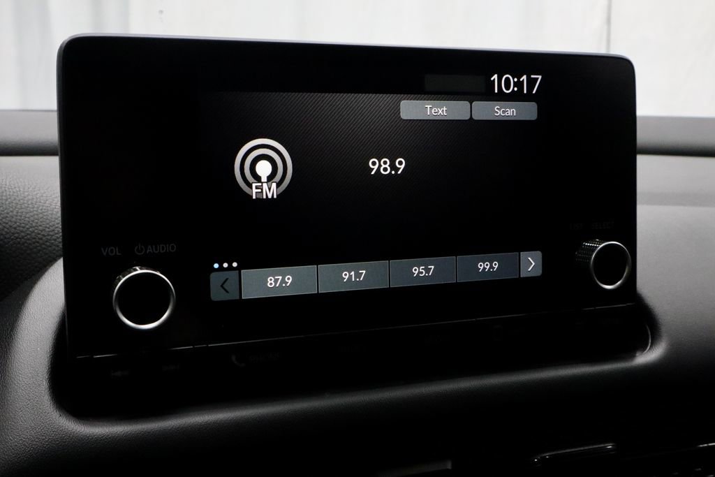 Used 2025 Honda HR-V Sport image 3