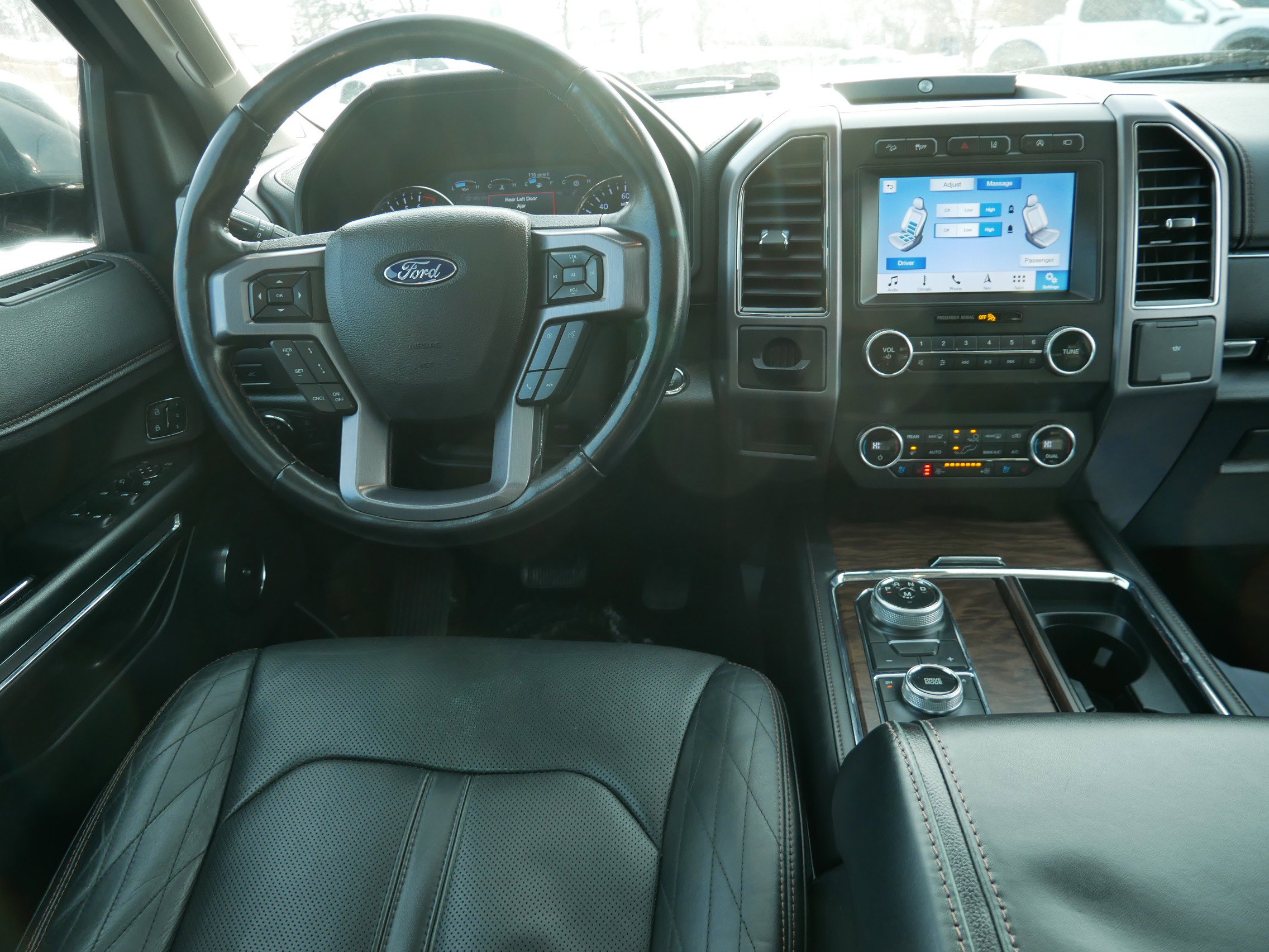 Certified 2019 Ford Expedition Platinum image 17