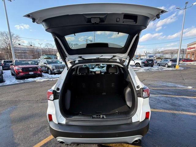Certified 2022 Ford Escape SEL image 11
