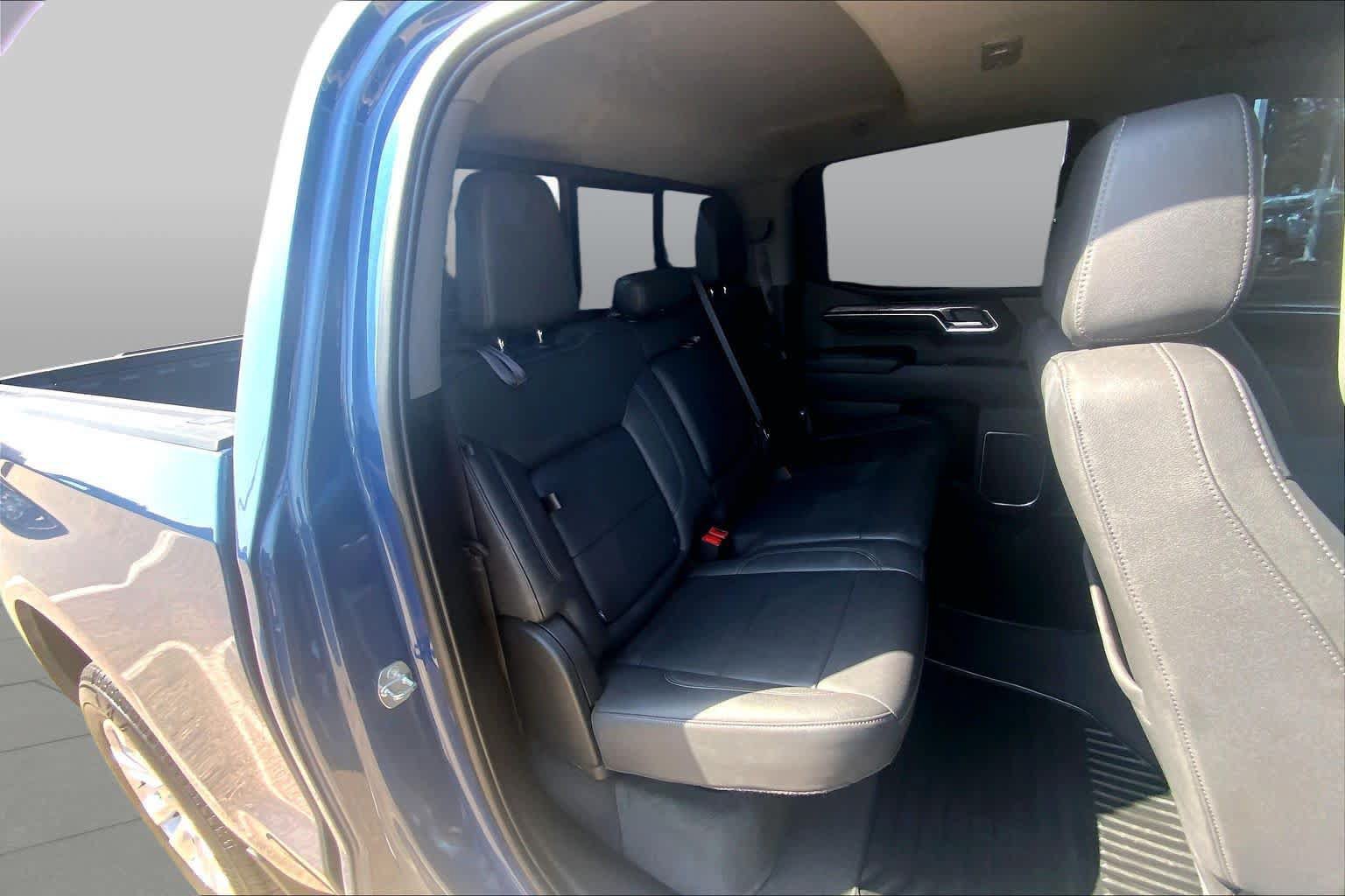 Used 2024 Chevrolet Silverado 1500 LTZ w/ LTZ Convenience Package II RWD image 20