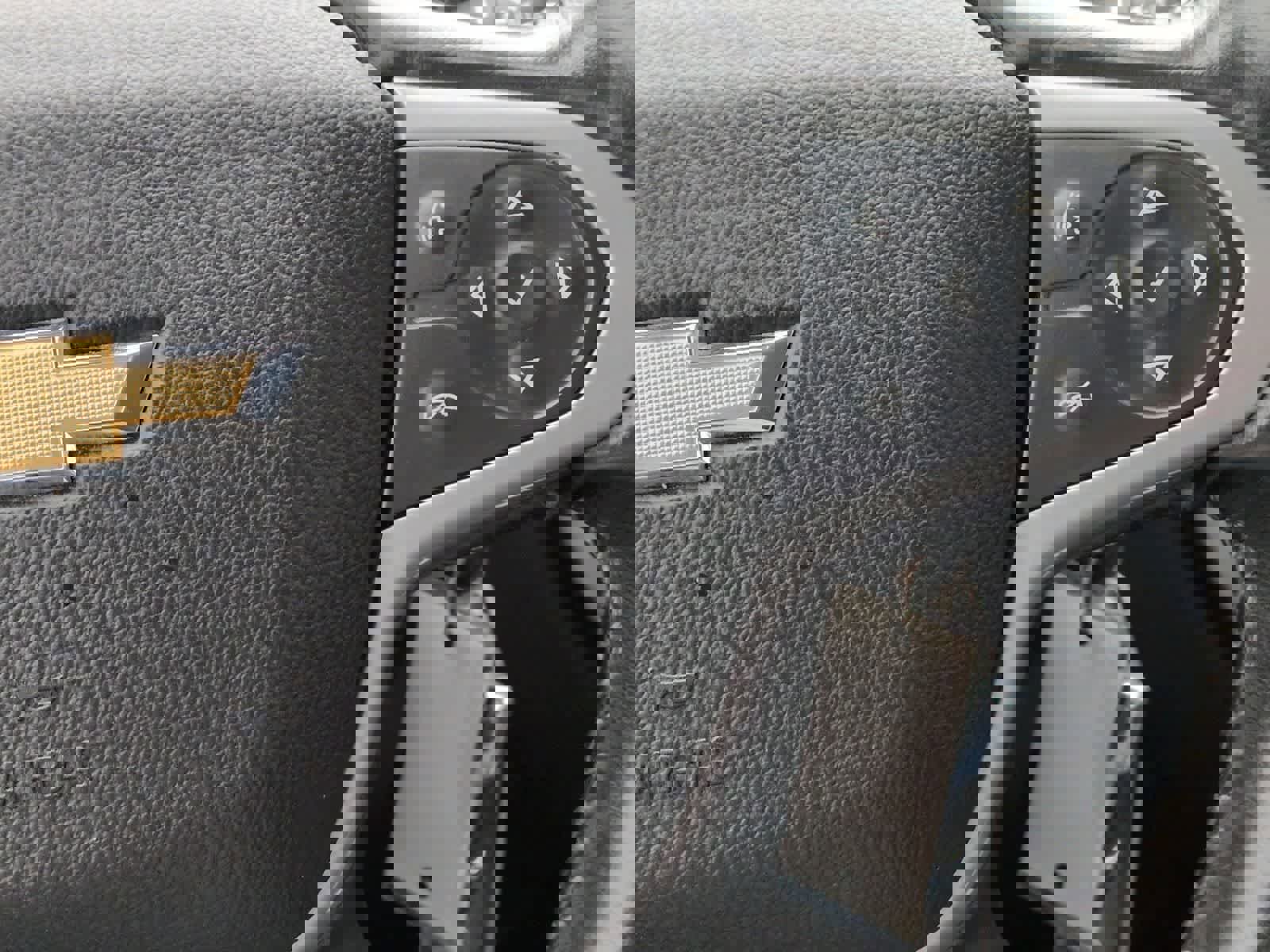 Used 2017 Chevrolet Colorado ZR2 w/ LPO, Premium Interior Package image 17