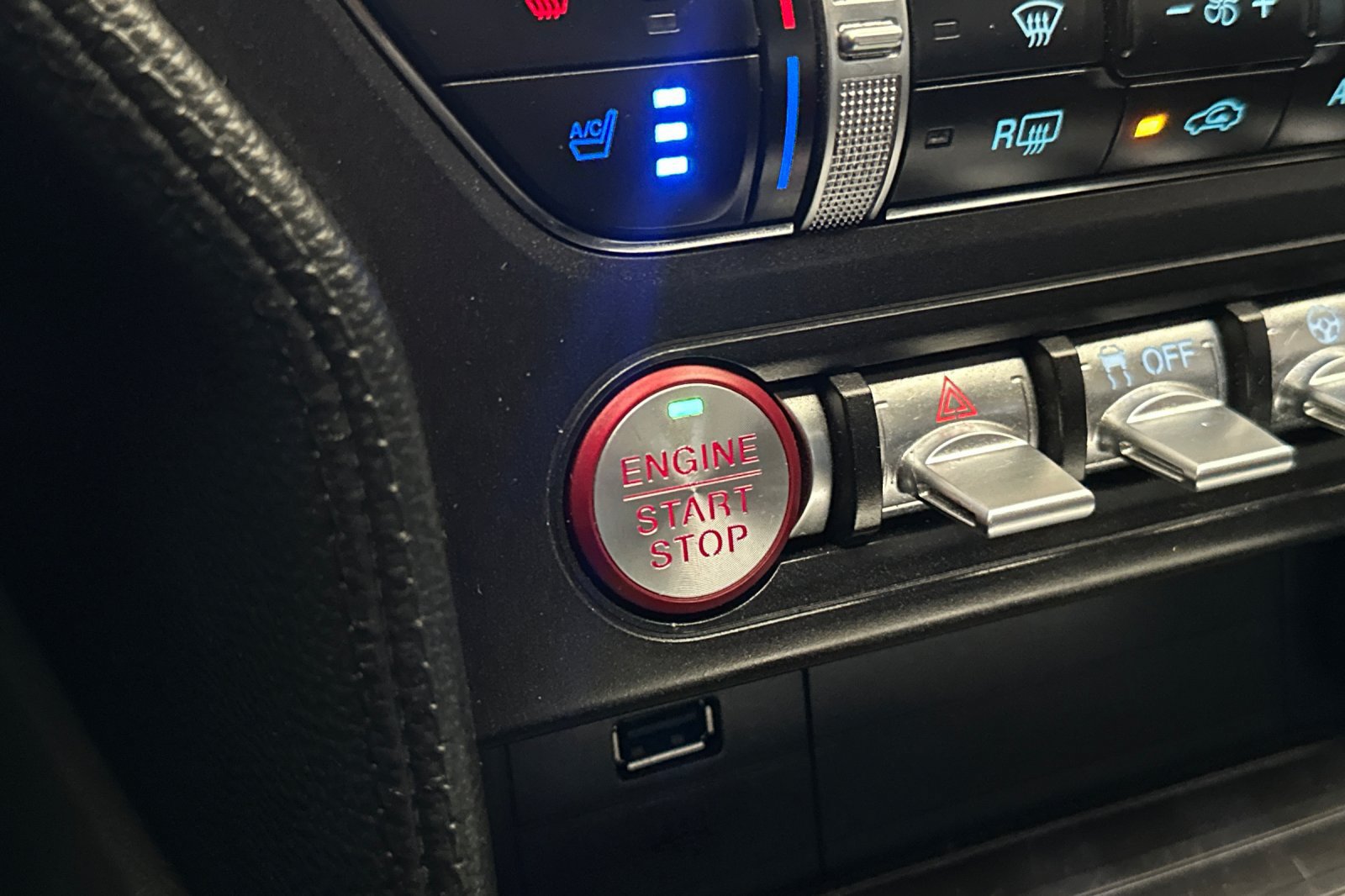 Certified 2021 Ford Mustang Premium RWD image 22