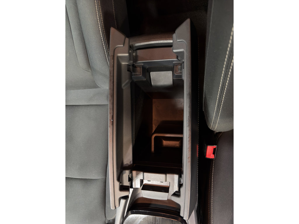 Used 2024 Nissan Rogue SV FWD image 19