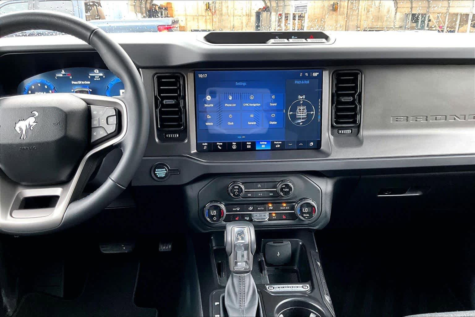 Certified 2025 Ford Bronco Big Bend AWD/4WD image 7