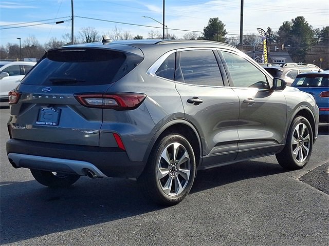 Certified 2025 Ford Escape Platinum w/ Premium Technology Package image 6