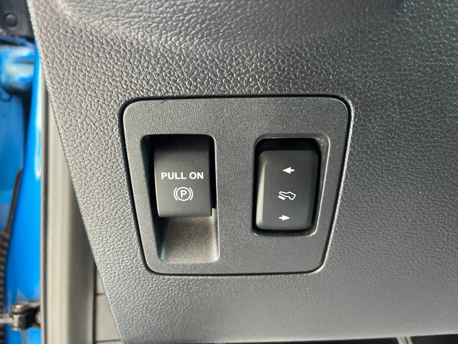 Certified 2019 Ford F150 XLT w/ Equipment Group 302A Luxury AWD/4WD image 15