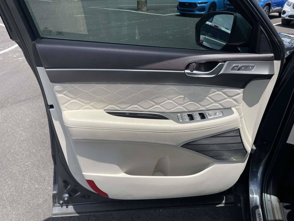 Used 2020 Hyundai Palisade Limited FWD image 15