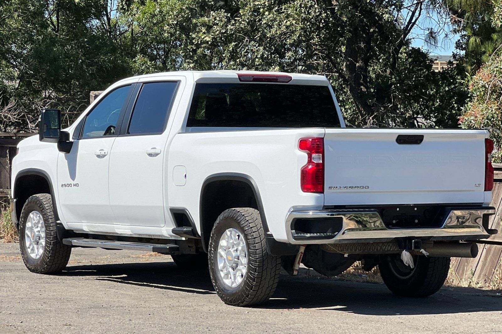 Used 2023 Chevrolet Silverado 2500 LT w/ Convenience Package AWD/4WD image 6