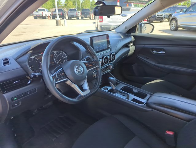 Used 2023 Nissan Sentra SV w/ All-Weather Package FWD image 10