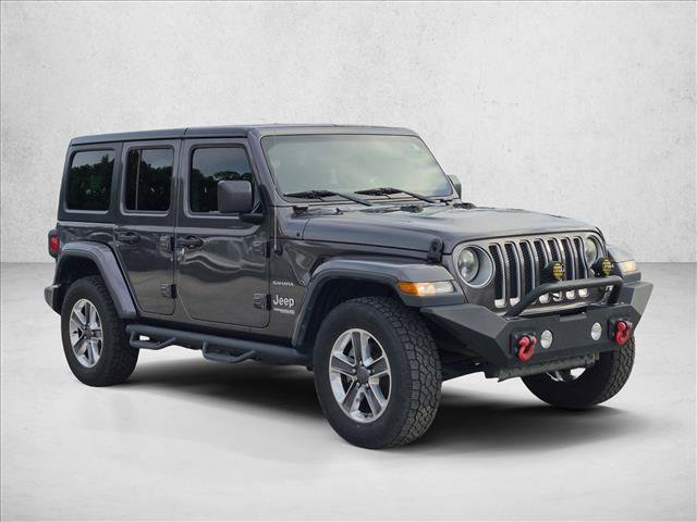 Used 2018 Jeep Wrangler Unlimited Sahara w/ Cold Weather Group AWD/4WD image 3