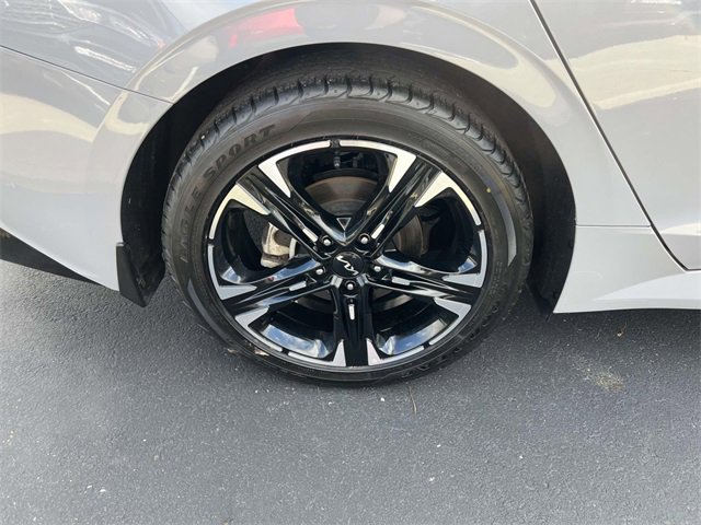 Used 2023 Kia K5 GT-Line image 10