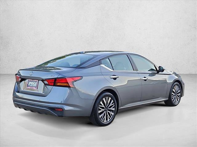 Used 2023 Nissan Altima 2.5 SV FWD image 5