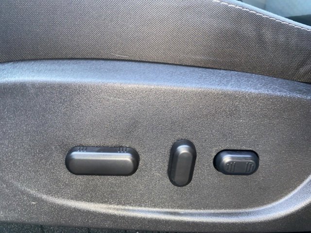 Certified 2018 Ford Escape SE w/ SE Sync 3 Package image 20