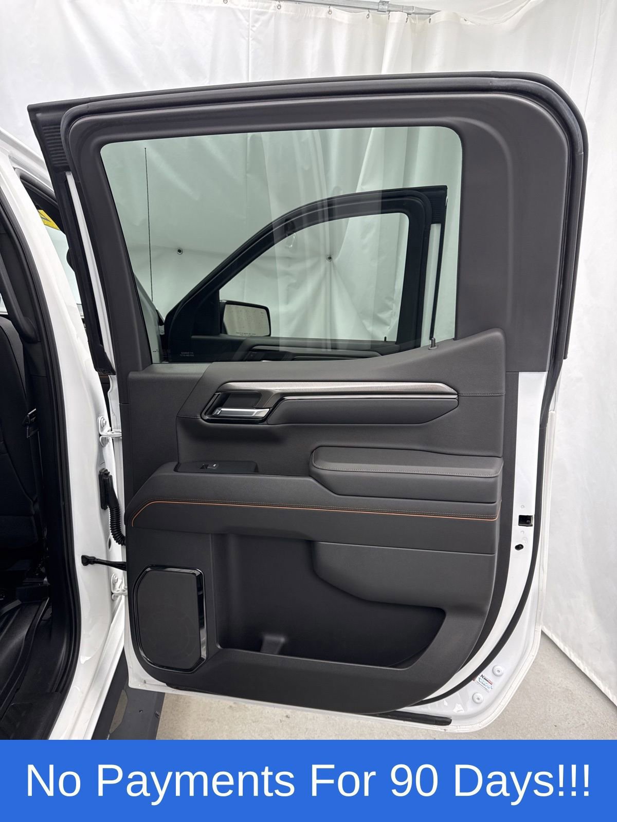 Used 2022 GMC Sierra 1500 AT4 w/ Technology Package AWD/4WD image 37