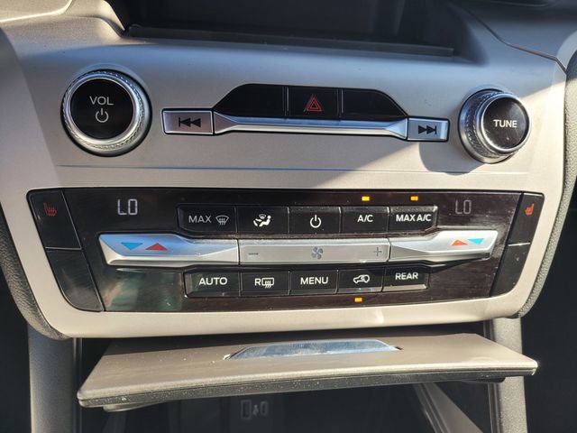 Certified 2021 Ford Explorer XLT image 23