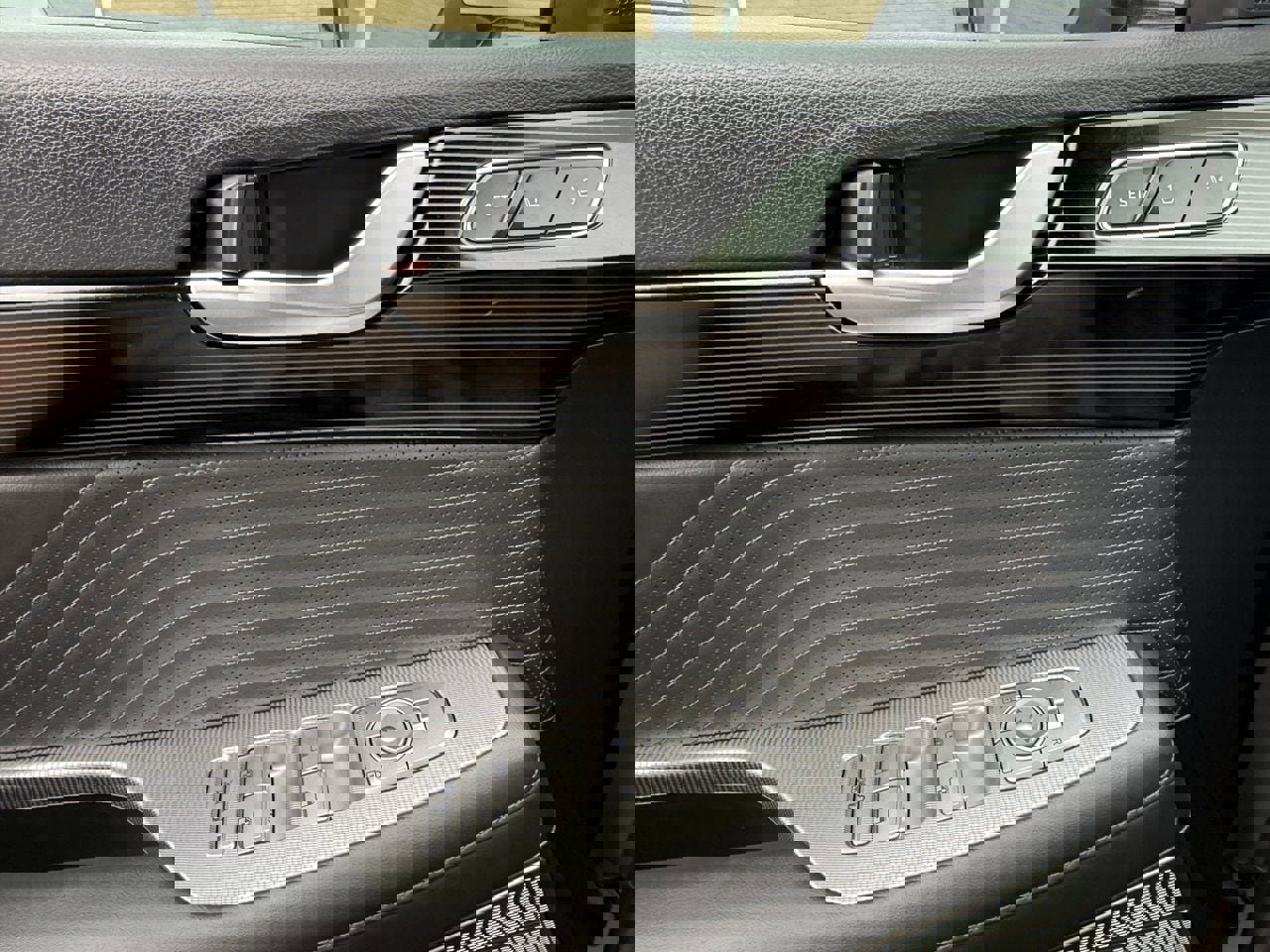 Used 2023 Hyundai Palisade Calligraphy w/ Cargo Package FWD image 21