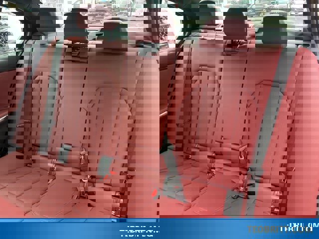 Used 2024 BMW 330i xDrive Sedan w/ M Sport Package image 13