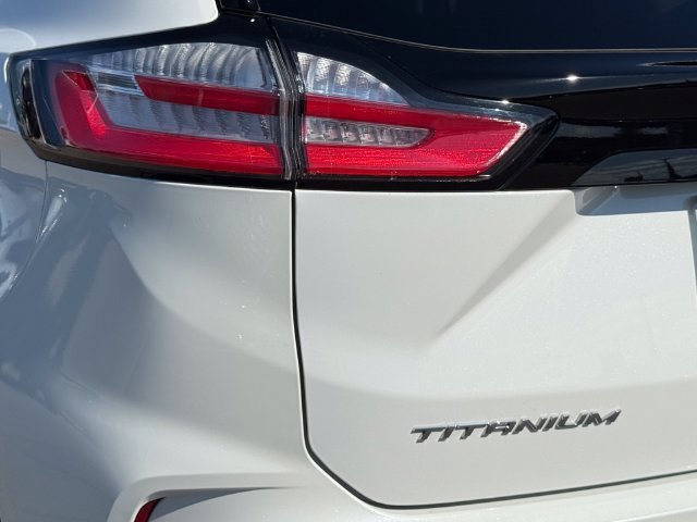 Certified 2024 Ford Edge Titanium AWD/4WD image 28