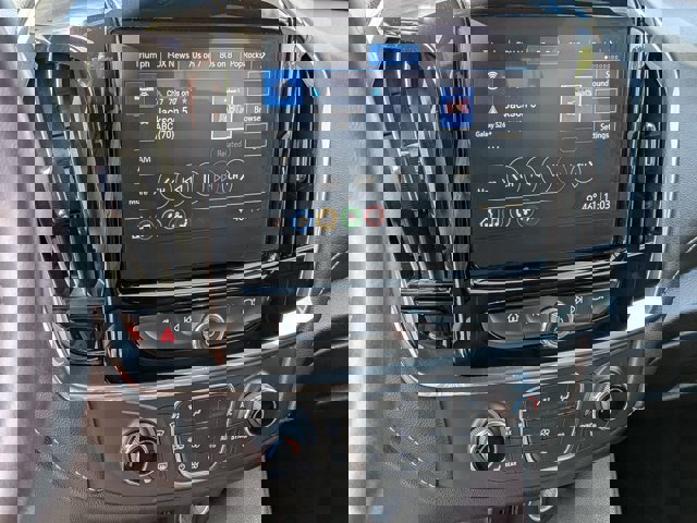 Used 2022 Chevrolet Traverse LT image 21