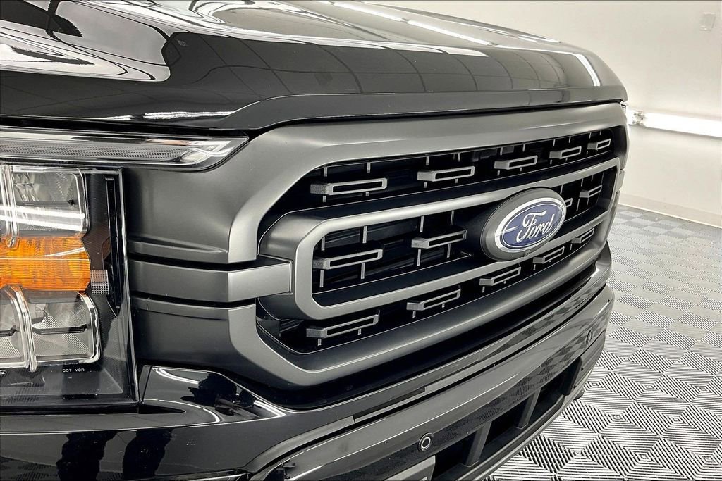 Certified 2023 Ford F150 XLT w/ Equipment Group 302A High image 29