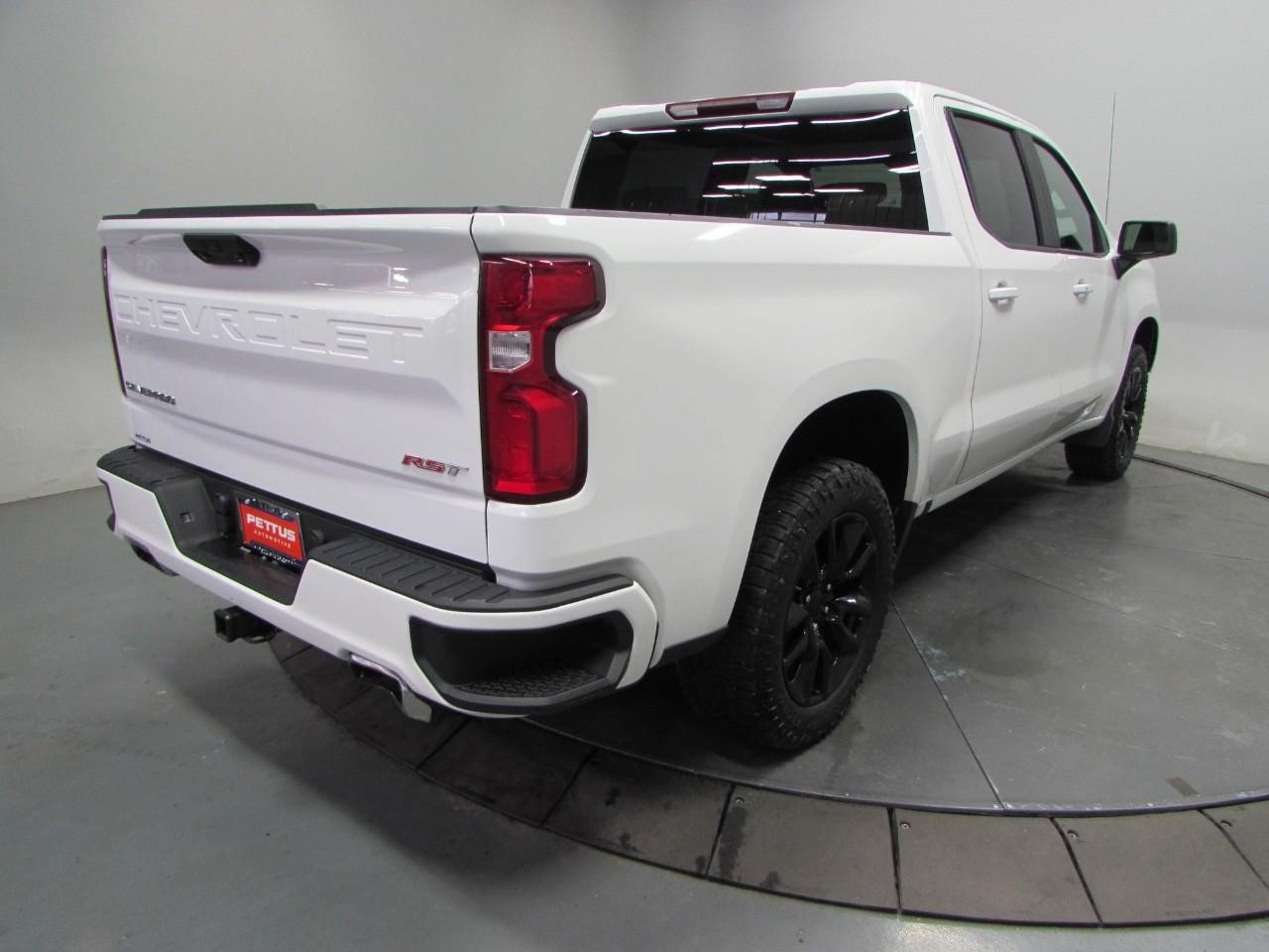 Used 2023 Chevrolet Silverado 1500 RST AWD/4WD image 7